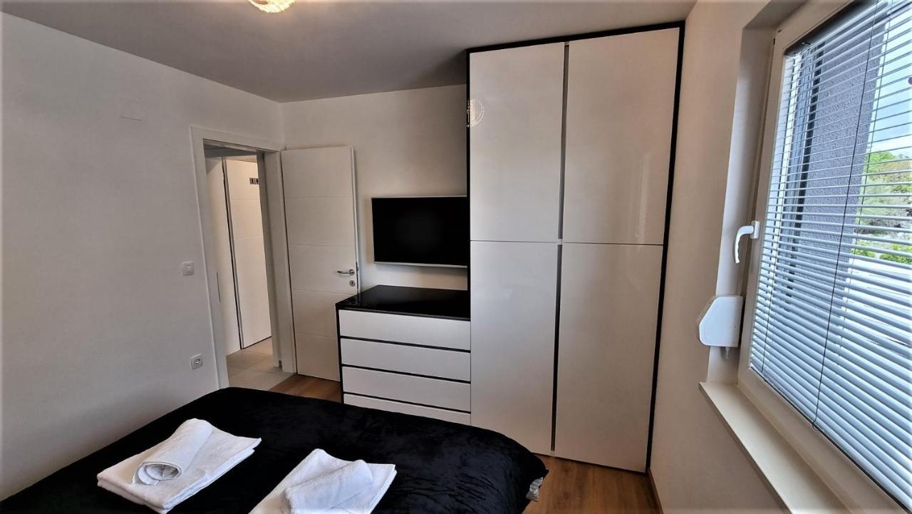 Bartol Luxury Apartments Krk Croatia, With Own Hot Tub - Whirlpool Krk Town Kültér fotó