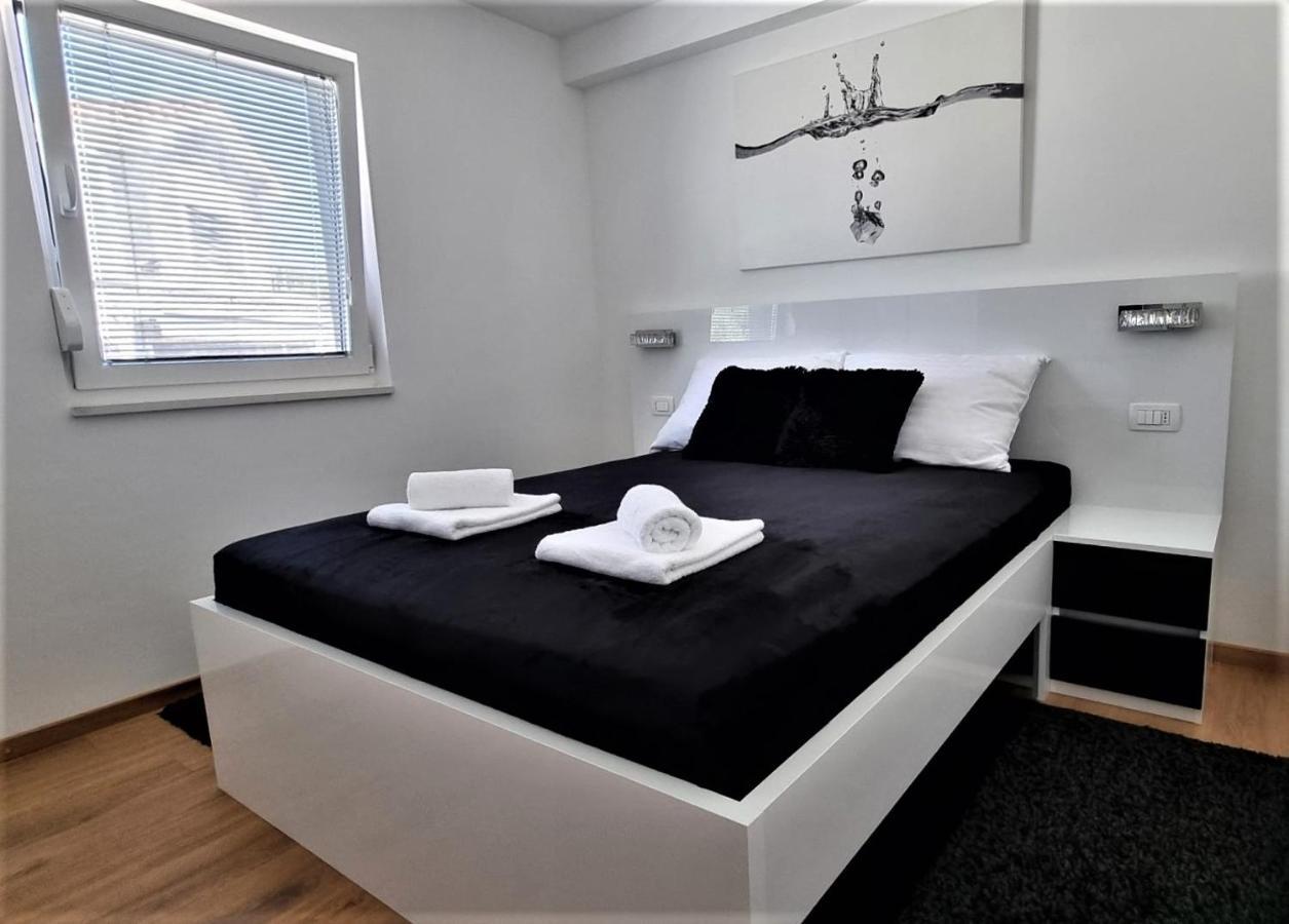 Bartol Luxury Apartments Krk Croatia, With Own Hot Tub - Whirlpool Krk Town Kültér fotó