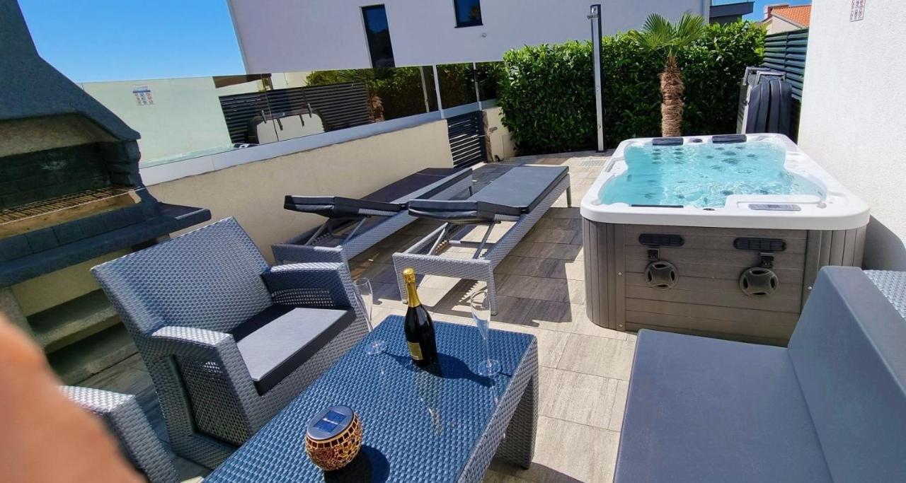 Bartol Luxury Apartments Krk Croatia, With Own Hot Tub - Whirlpool Krk Town Kültér fotó