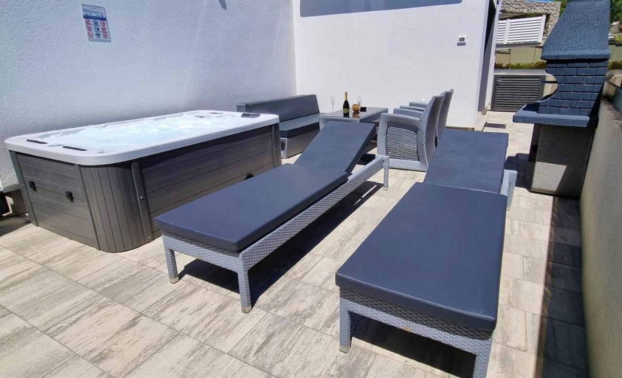 Bartol Luxury Apartments Krk Croatia, With Own Hot Tub - Whirlpool Krk Town Kültér fotó