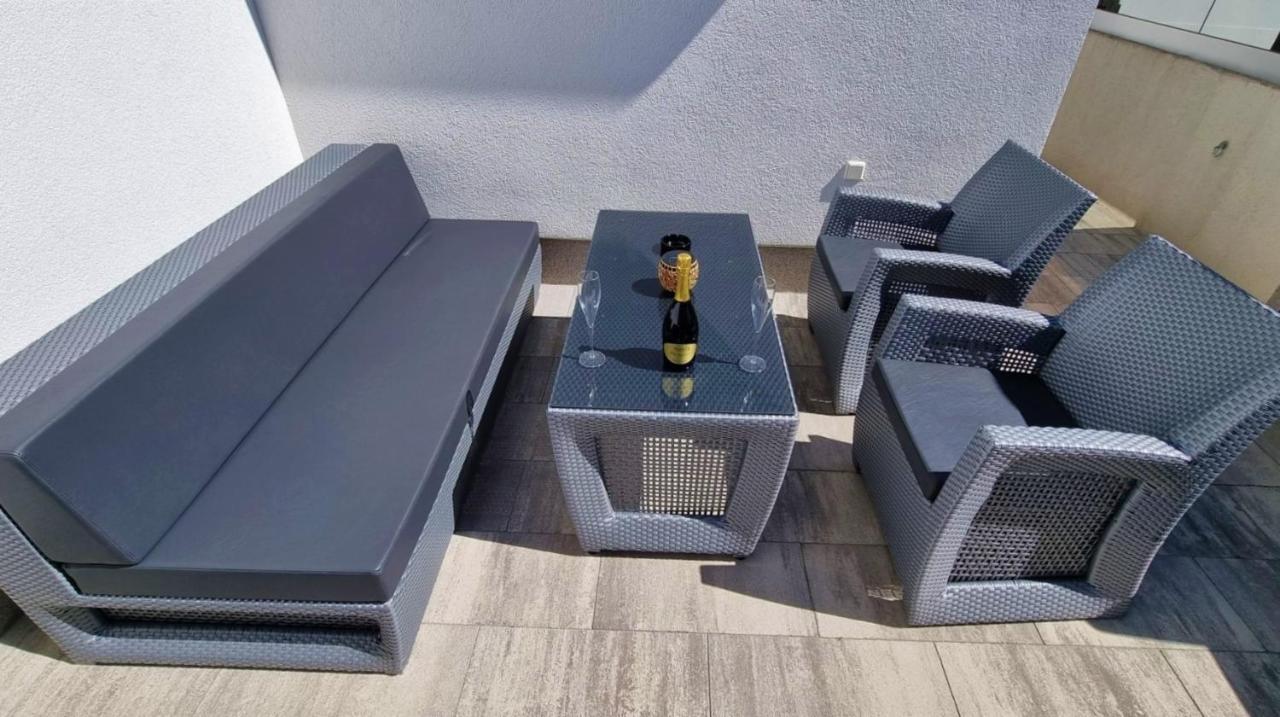 Bartol Luxury Apartments Krk Croatia, With Own Hot Tub - Whirlpool Krk Town Kültér fotó